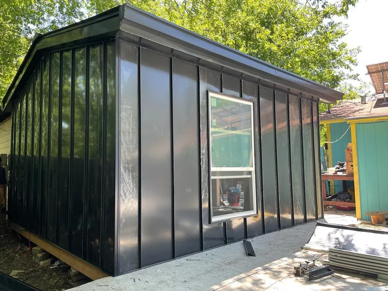 Black standing seam metal wall panels for Metal Roof Installation in Casselberry