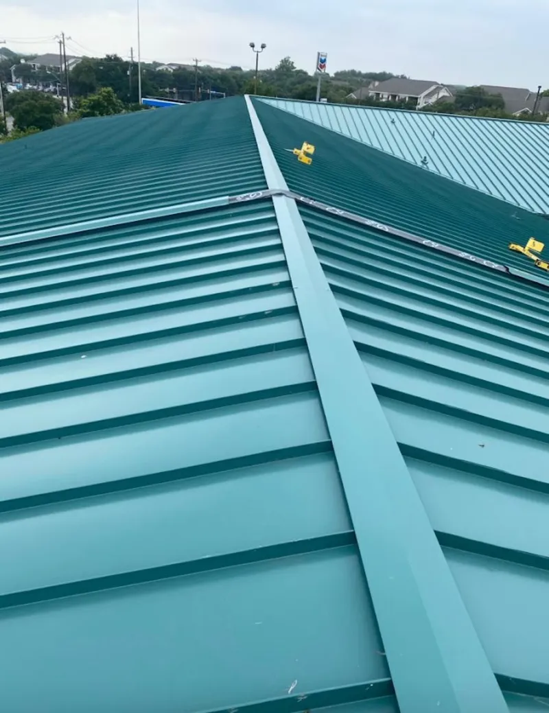 Green commercial metal roof ridge and valley for Metal Roof Repair in Casselberry